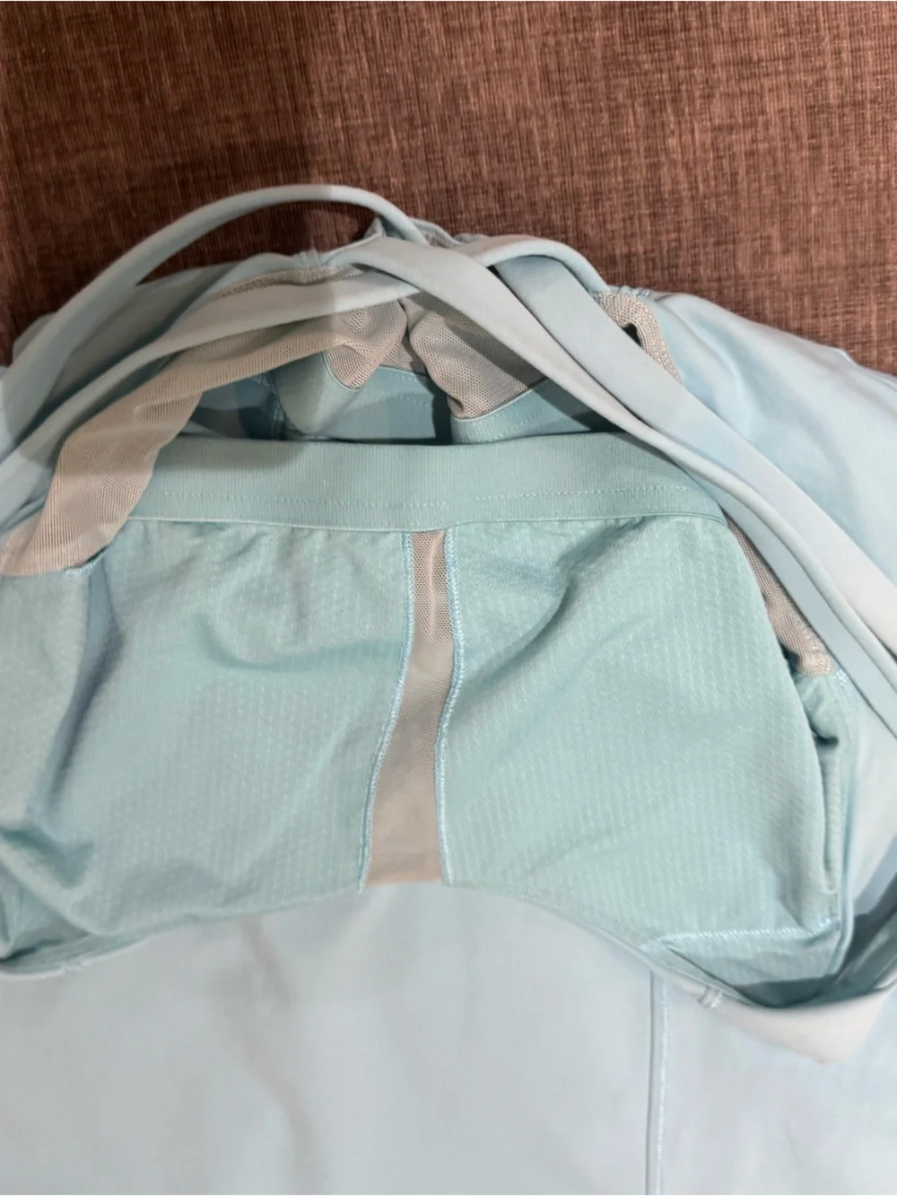 Lululemon Blue Strappy Crossback Built In Bra Long Tank Tunic Top Size 6